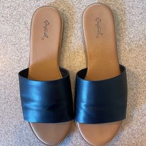 Black Cupid Slide Sandals